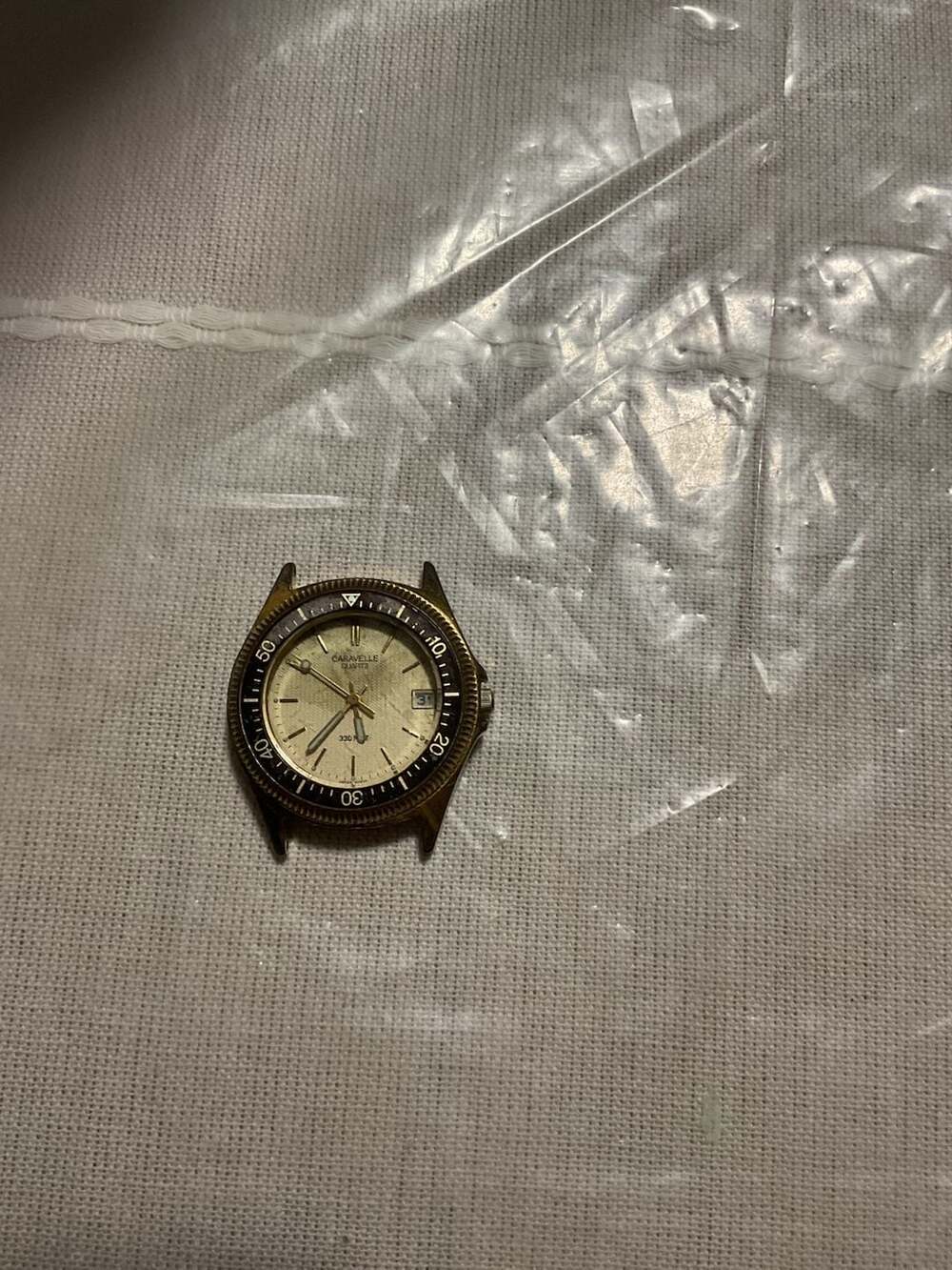 Vintage Caravelle Quartz Diver Watch Gold Tone